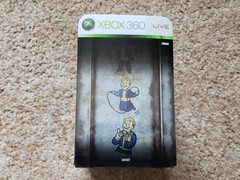 Fallout 3 Collector’s Edition Lunchbox & New Vegas Platinum Chip NO GAMES XBOX
