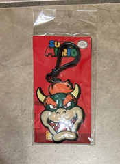Official Super Mario Nintendo Bowser Rubber Keychain NEW on Card Factory Sealed