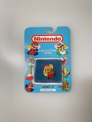 Nintendo Collectors Enamel Pin 1989 Super Mario Series “A” Running Mario #3 New