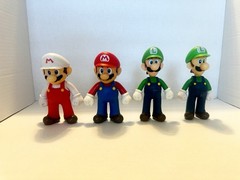 Mario & Luigi Collectible Action Figures Set of 4 Super Mario Bros Video Game