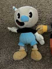 Cuphead Plush Doll Lot of 4 Cuphead Mugman Brineybeard King Dice Cagney Carn