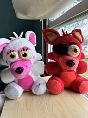 Five Nights at Freddy’s 2016 Sanshee Foxy And Mangle Plushies