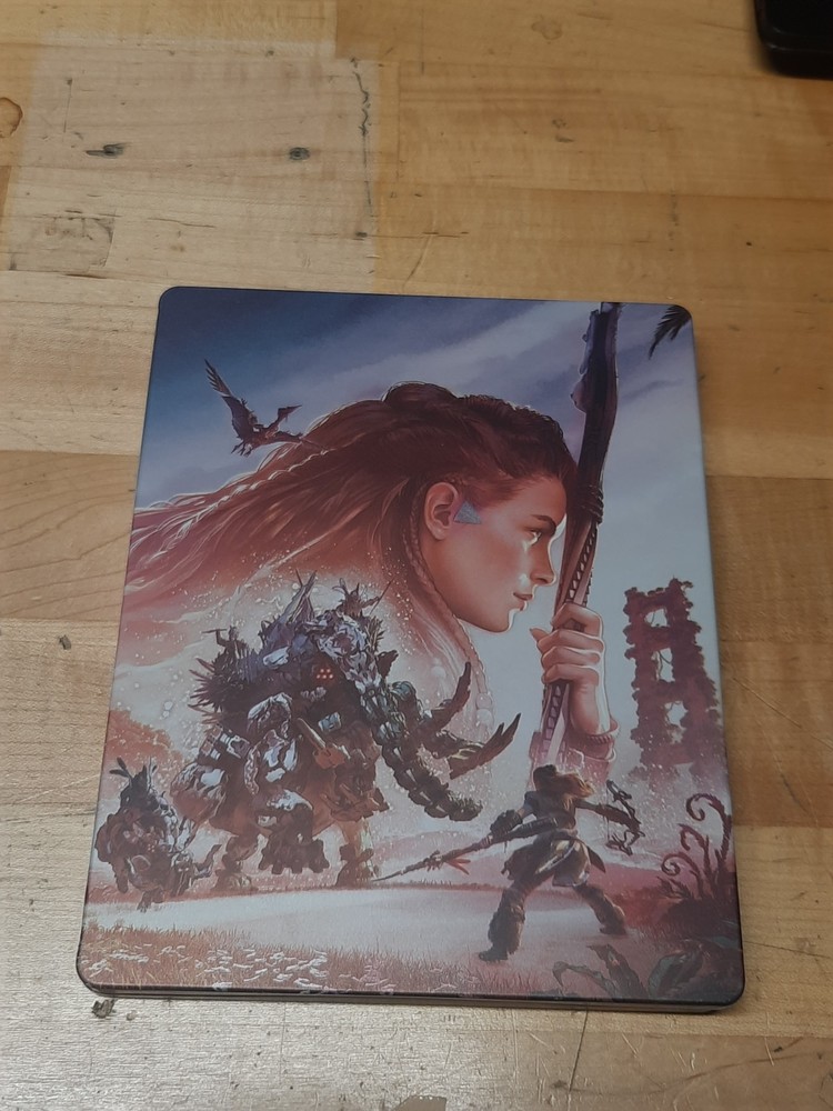 Horizon: Forbidden West – Steelbook ONLY PS4 PS5 NO GAME & SOME DOCUMENTS.