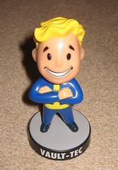 Fallout Vault Boy BOBBLEHEAD PS3/PS4/PS5/Xbox 360/One/Series X/S/Switch/2/PC/Mac