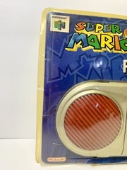 1998 Super Mario 64 AM/FM Portable Radio Nintendo N64 SUPER RARE Cracked Plastic