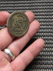 Legend of Zelda Breath Of The Wild Gold Coin Medal Rare Chaser Thinkgeek Switch