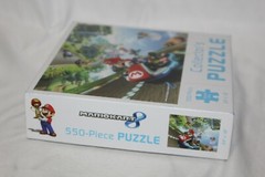 Mario Kart Wii Collector’s Puzzle 550-Piece 18”x24” Nintendo USAopoly Game 2012