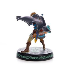 Official Zelda Tears Of The Kingdom: Link 9″ PVC Statue First 4 Figures Official
