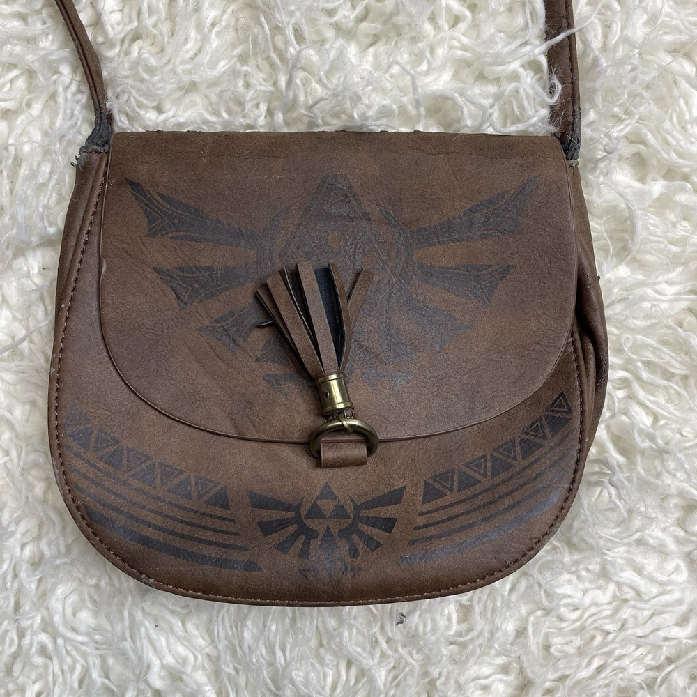 Nintendo 2018 Legend of Zelda Saddle Bag Leather Purse Tassel Brown used worn