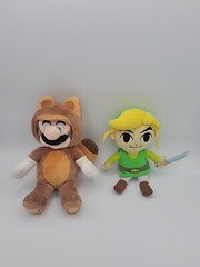 Super Mario 3D Land All Star Collection Tanooki Mario Plush 8″ & Toon Link Plush