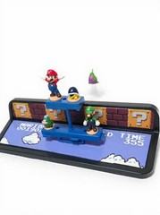 Super Mario Bros. Mario & Luigi Display Stand Diorama Platform