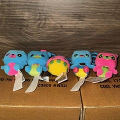 Five Nights at Freddy’s Funko Mystery Mini Blacklight Plush Keychains Lot FNaF