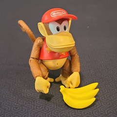 Nintendo Diddy Kong Articulated Action Figure Bananas Red Cap Vest