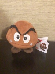 Super Mario Bros 6″ Plush. Goomba