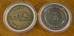 Lucky 38 Platinum Poker Chip from Fallout Vegas CE 2″ & NUKACADE TOKEN CASED NW