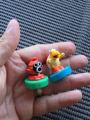 Vintage Nintendo Mario Yoshi Island Mini Stamp Figure 10 Toy Capsule Rare SNES