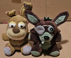 Funko FNAF Five Nights At Freddy’s Phantom Foxy Plush Collectible Springtrap Set