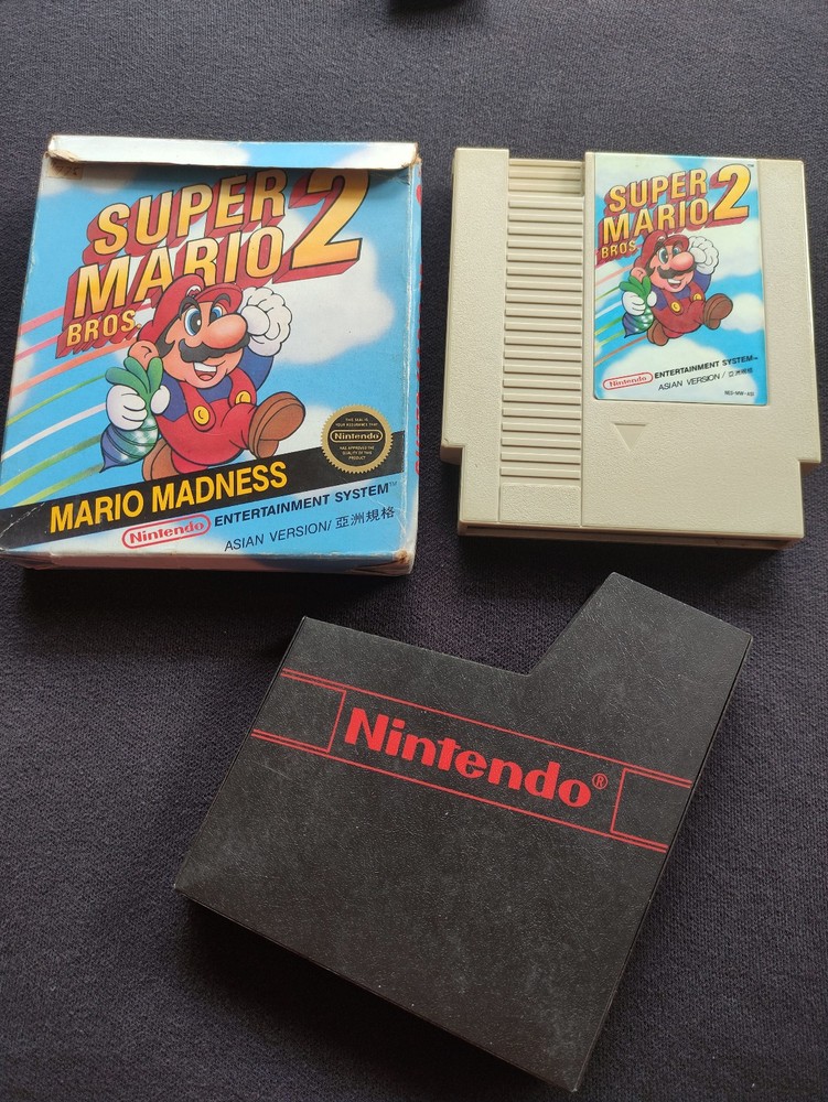 Vintage Nintendo NES Asian cart Super Mario Bros 2 video game with box