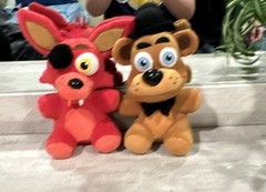 Five Nights at Freddy’s Freddy Fazbear & Foxy Plush Doll Lot of 2