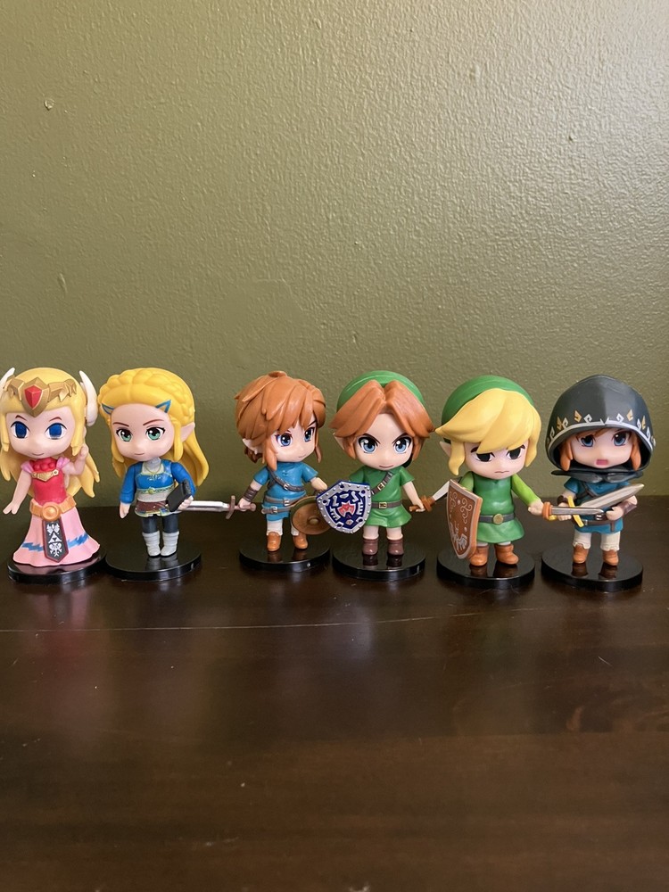 6 New And Sealed Legend Of Zelda Toys