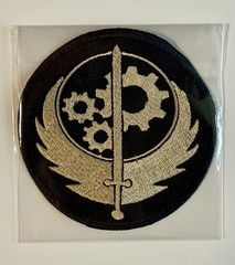FALLOUT 4-BROTHERHOOD OF STEEL Military Rare Challenge Coin-Novelty Coin & Patch