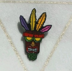 AKU AKU “Crash Bandicoot” VG (Ver.1) Tiki Ancient Mask Enamel Pin. “Brand New”.