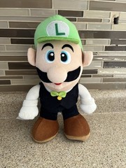 Casino Luigi Super Mario Bros. 12” Plush Banpresto Japan Nintendo