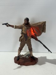 BATTLEFIELD 1 VIDEO GAME EXCLUSIVE COLLECTOR’S DELUXE EDITION STATUE W LIGHT 14″