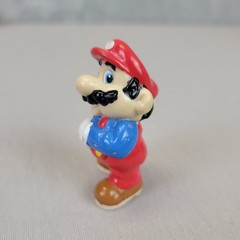 Nintendo SUPER MARIO BROS pvc toy figure MARIO w/MUSHROOM figurine 1989 Applause