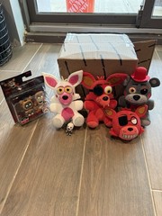 Five Nights At Freddy’s Plush And Figure Lot Of 6 Keychain Foxy Funtime Funko