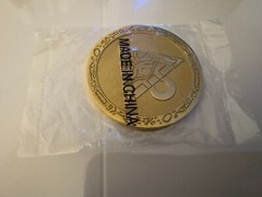 Yu-Gi-Oh! 2004 Toys R Us Tournament Prize Golden Coin ~ Promo Item ~ RARE