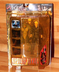Resident Evil Biohazard Action Figure Series 3 Wesker & Hunter 2002 Palisades
