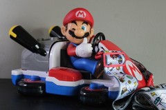 Universal Studios Mario Kart popcorn bucket lights up – Works World