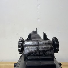Official Gears Of War 3 Bloody Retro Lancer Neca Weapon Replica Missing Knife
