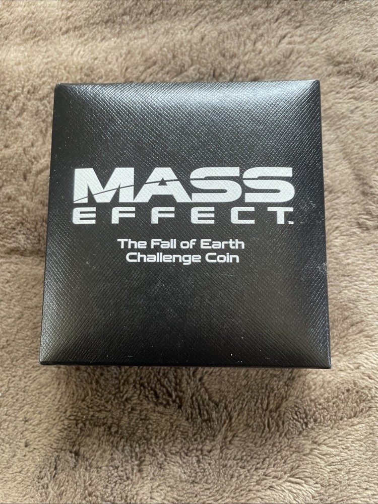 Mass Effect 1 2 3 The Fall of Earth Reaper War Challenge Coin Figure N7 Box