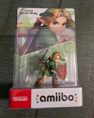 NINTENDO AMIIBO FIGURE YOUNG LINK SUPER SMASH BROS BRAND NEW