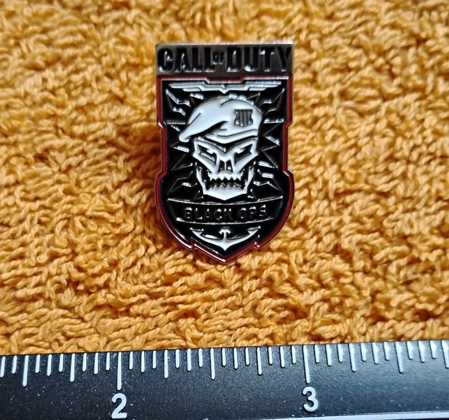CALL OF DUTY BLACK OPS PIN – metal enamel set lapel lot brooch badge video pins