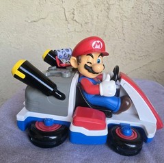 Universal Studios Mario Kart popcorn bucket lights up