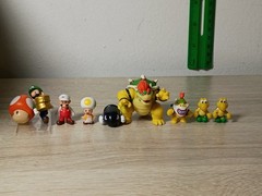 9-PK BOWSER Jr 1″ Super Mario Micro-Land World of Nintendo Jakks Yellow Toad