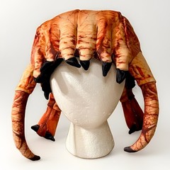 Half-Life 2 Headcrab Plush Hat Valve Store Exclusive Gaming Merch Rare NEW
