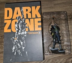PS4 Game Tom Clancy’s The Division 2 : Dark Zone Collectors Ed Figure Steelbook