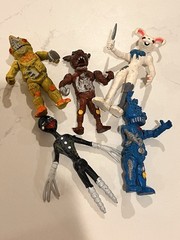 Lot Of 5 Nights At Freddy’s Mexican Mexico FNAF Foxy Vanndy Chica Figures Toys