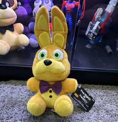 Funko Five Nights at Freddy’s Spring Bonnie Plush Doll Hot Topic Exclusive 2020