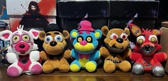 Five Nights at Freddy’s Freddy Fazbear 2016 Scott Cawthon Funko Plushie set of 5
