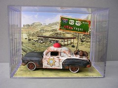 Fallout New Vegas Highway Patrol Car Mini Cube Diorama