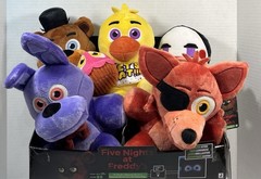 Five Nights at Freddy’s 8” Glow Eyes Plush Set of Five Jazwares 2025