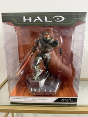 Halo Infinite Master Chief w/ Grappleshot PVC Statue Adult Collectible Not a Toy