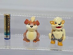 Growlithe Arcanine Pokemon Monster Collection Figure Tomy Toy Japan O39