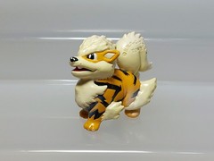 Arcanine Windie (Old Color ver) Pokemon Monster Collection Figure Tomy G01 1.8in