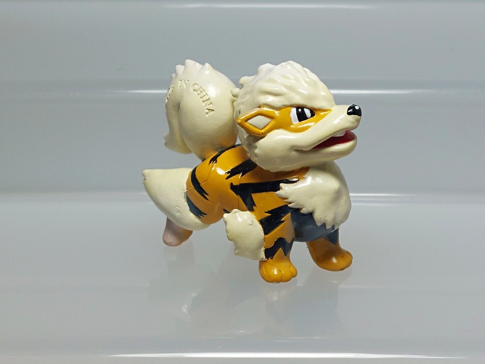 Arcanine (Old Color ver) Pokemon Monster Collection Figure Tomy Japan T06 1.8in